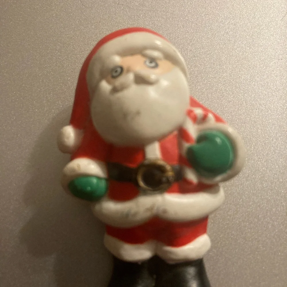 Vintage Santa Claus Pin